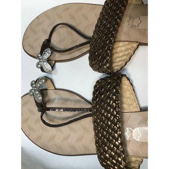 GC Shoes Gc Shoes Butterfly Blinged Thong Sandals 85 Poshmark